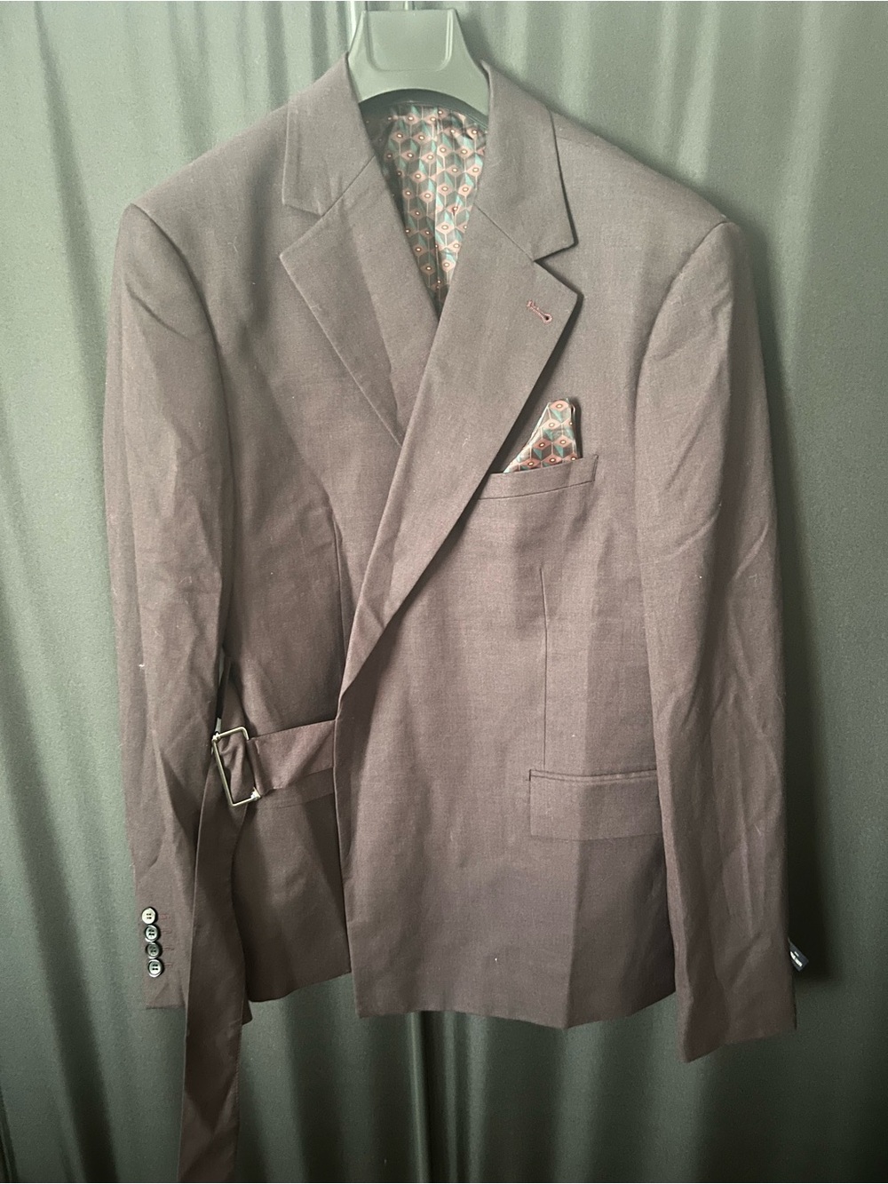 Tailored Brown Double-Breasted Sport Coat with Side Buckle